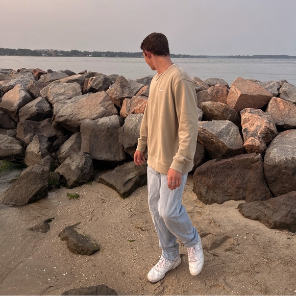 whiteal18